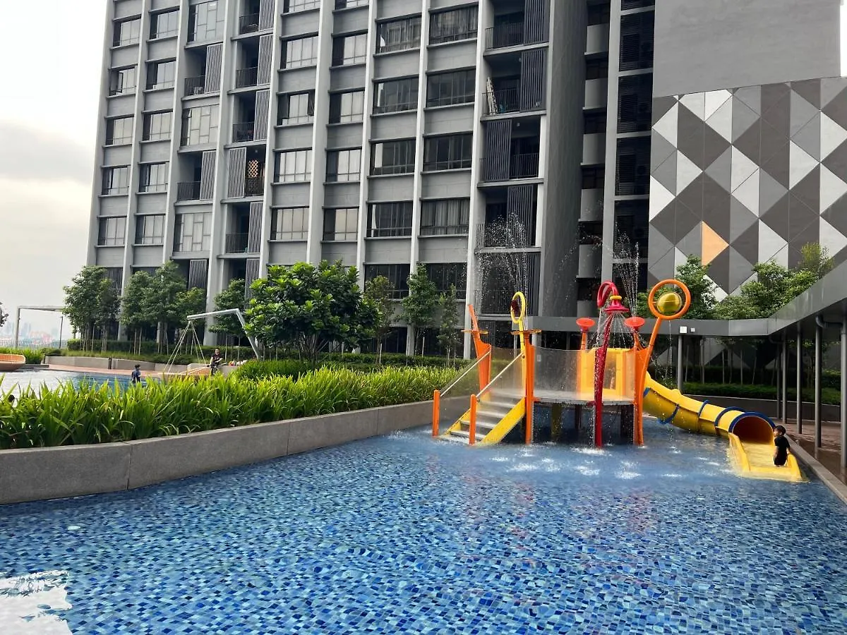 Millerz Square 3 Bedroom Near Old Klang Road Mid Valley Beautiful Night View Kuala Lumpur