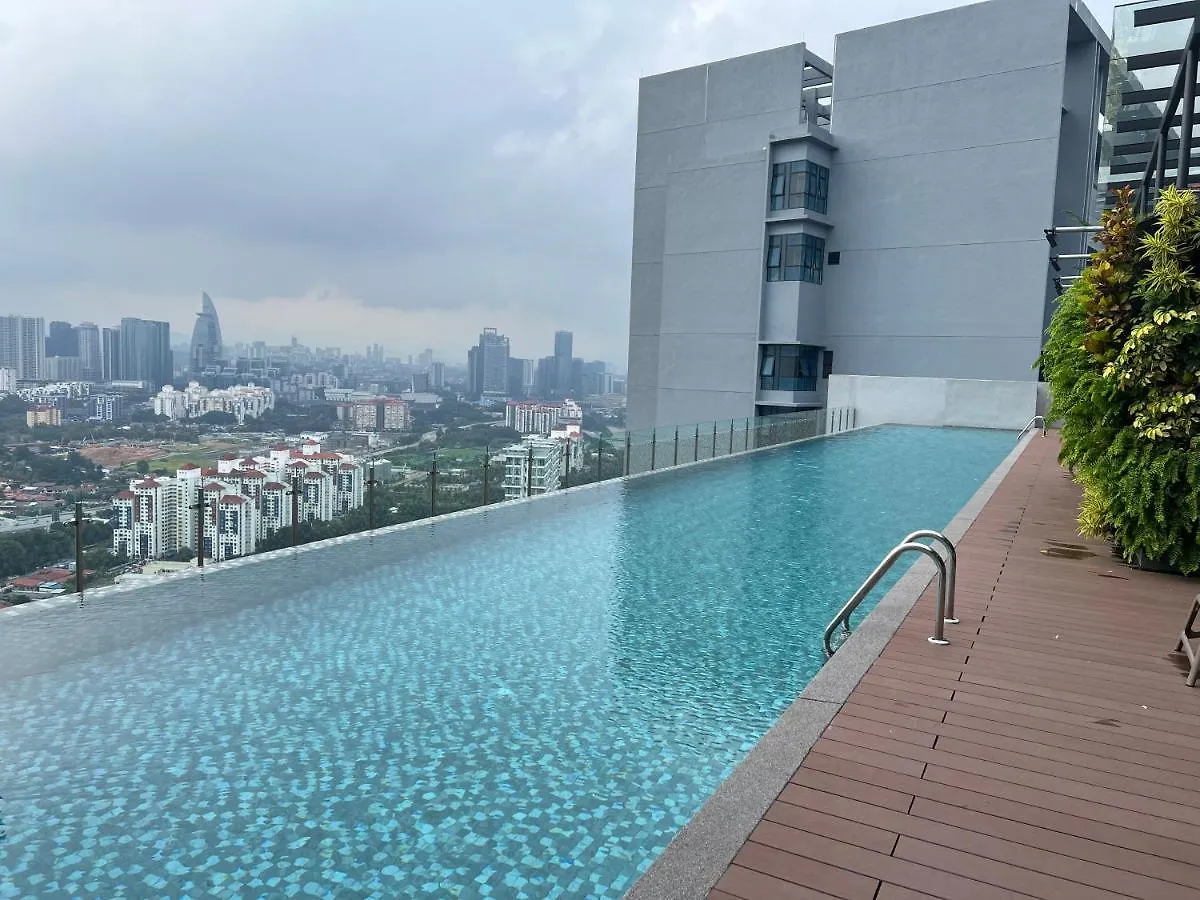 Apartment Millerz Square 3 Bedroom Near Old Klang Road Mid Valley Beautiful Night View Kuala Lumpur Malaysia